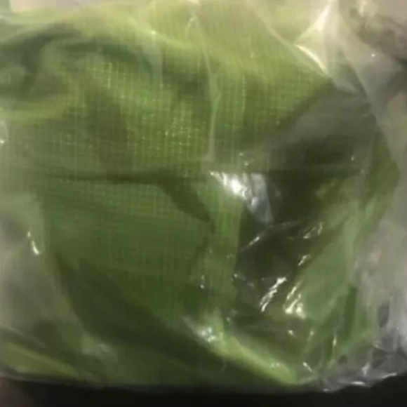 PopCabin Foldable Lightweight Backpack Waterproof Green New Sealed Open Box - Picture 2 of 3